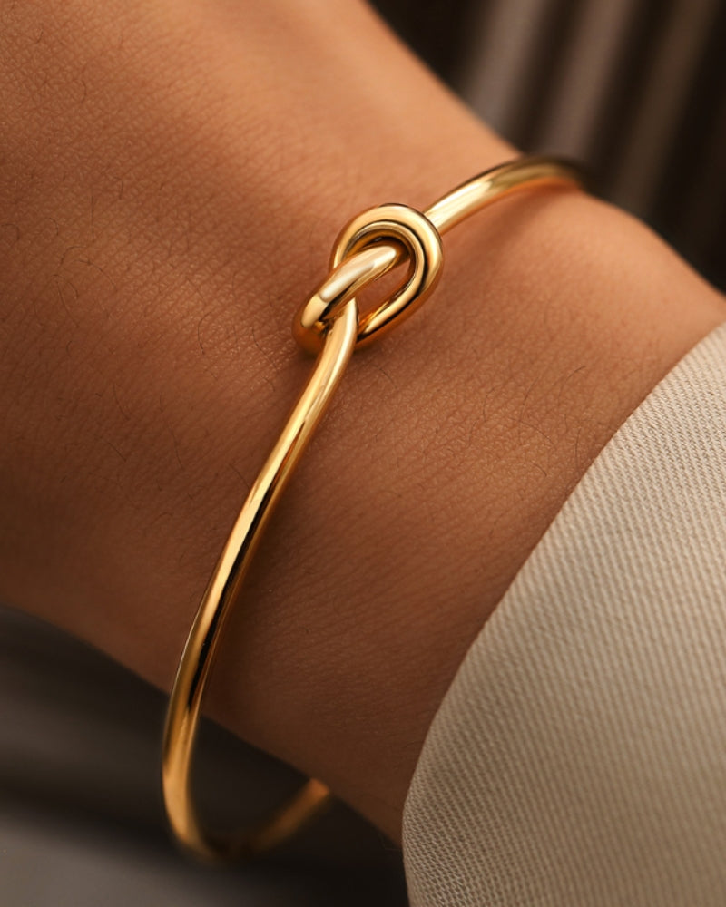 Eternity Knot Bracelet - Montierri